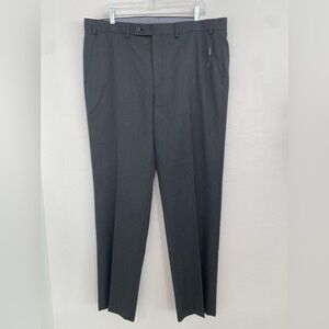 Van Heusen Dress Pants Mens 38WX32L Gray Classic Business Office Work Wear